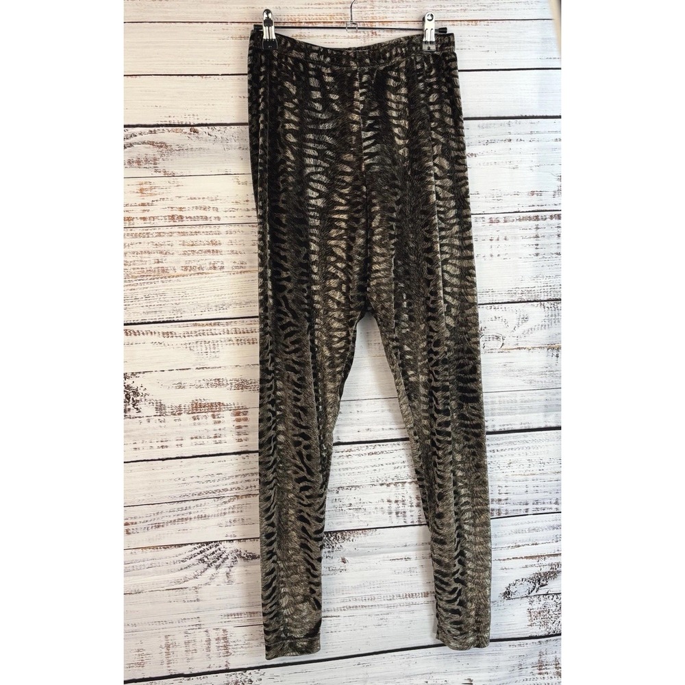 Women's Black & Gray Patterned Leggings - Picture 3 of 13